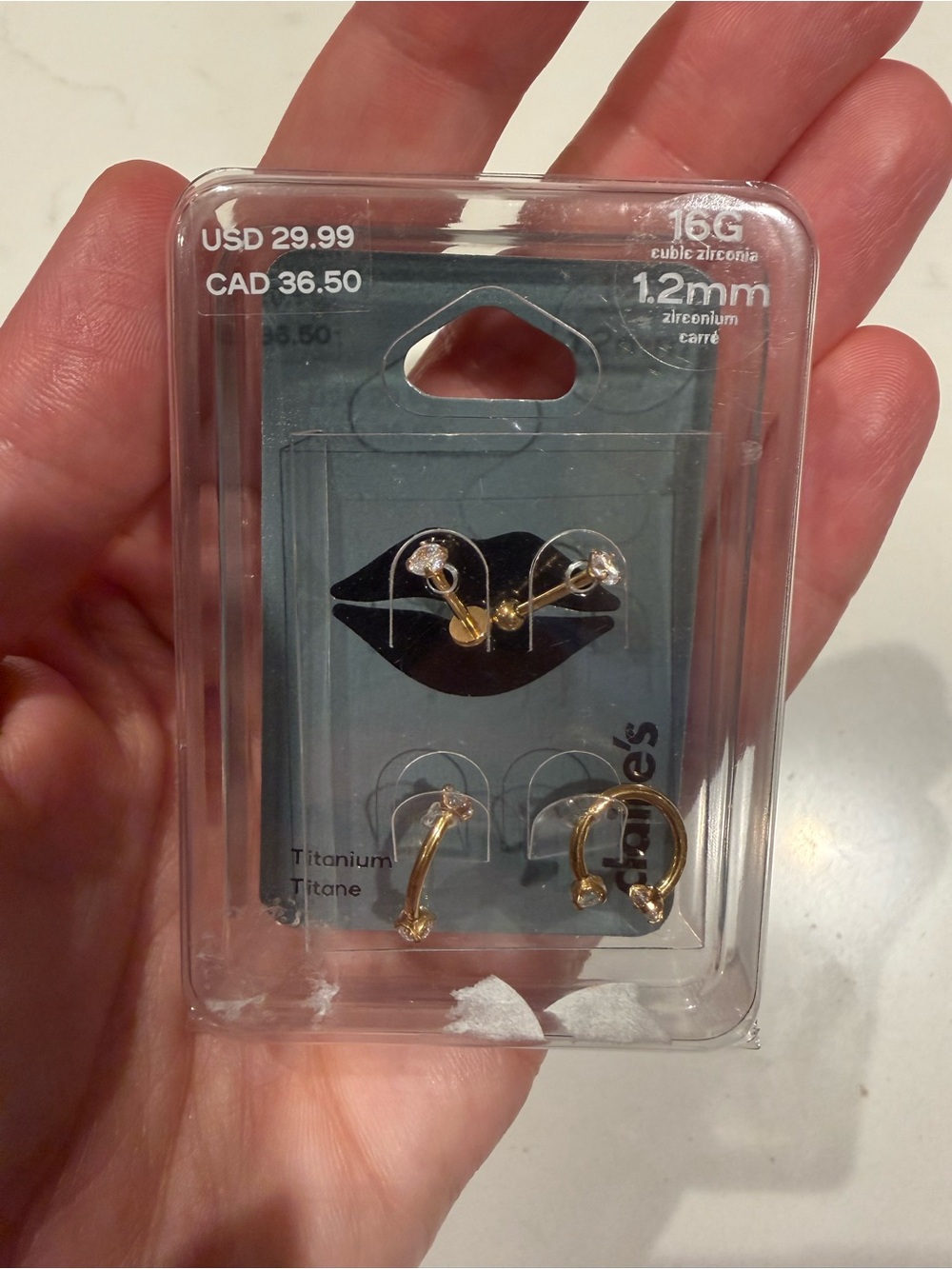 NWT Claire’s Titanium Gold Tone 4-Pack Cubic Zirconia Lip Rings 16G